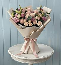 Букет цветов из:  Розы и Лизиантусы #REPLACE_PRED# Малке