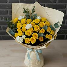 Букет цветов из:  Розы в Малке