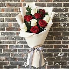 Букет цветов из:  Розы в Малке
