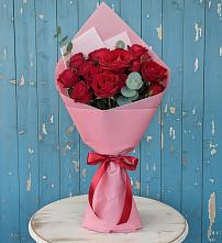 Букет цветов из:  Розы в Малке