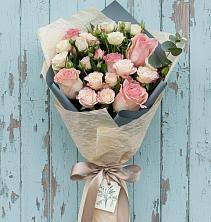 Букет цветов из:  Розы в Малке