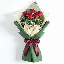 Букет цветов из:  Розы в Малке