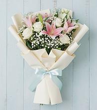 Букет цветов из:  Лилии в Малке